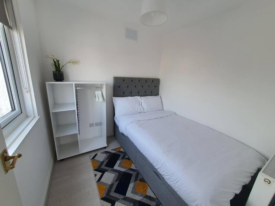 Awave From It All - Escape The City Life Jaywick Sands Екстериор снимка